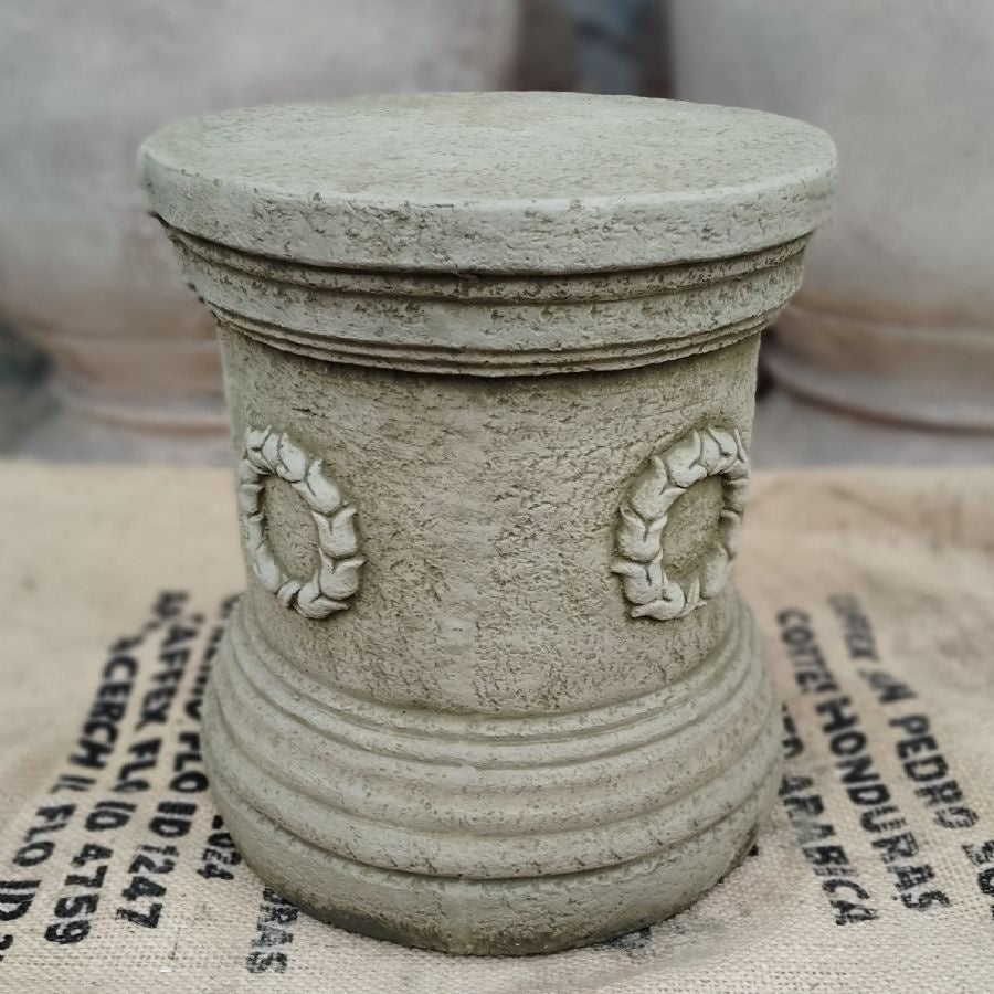 Stone Cast Classical Wreath Pedestal