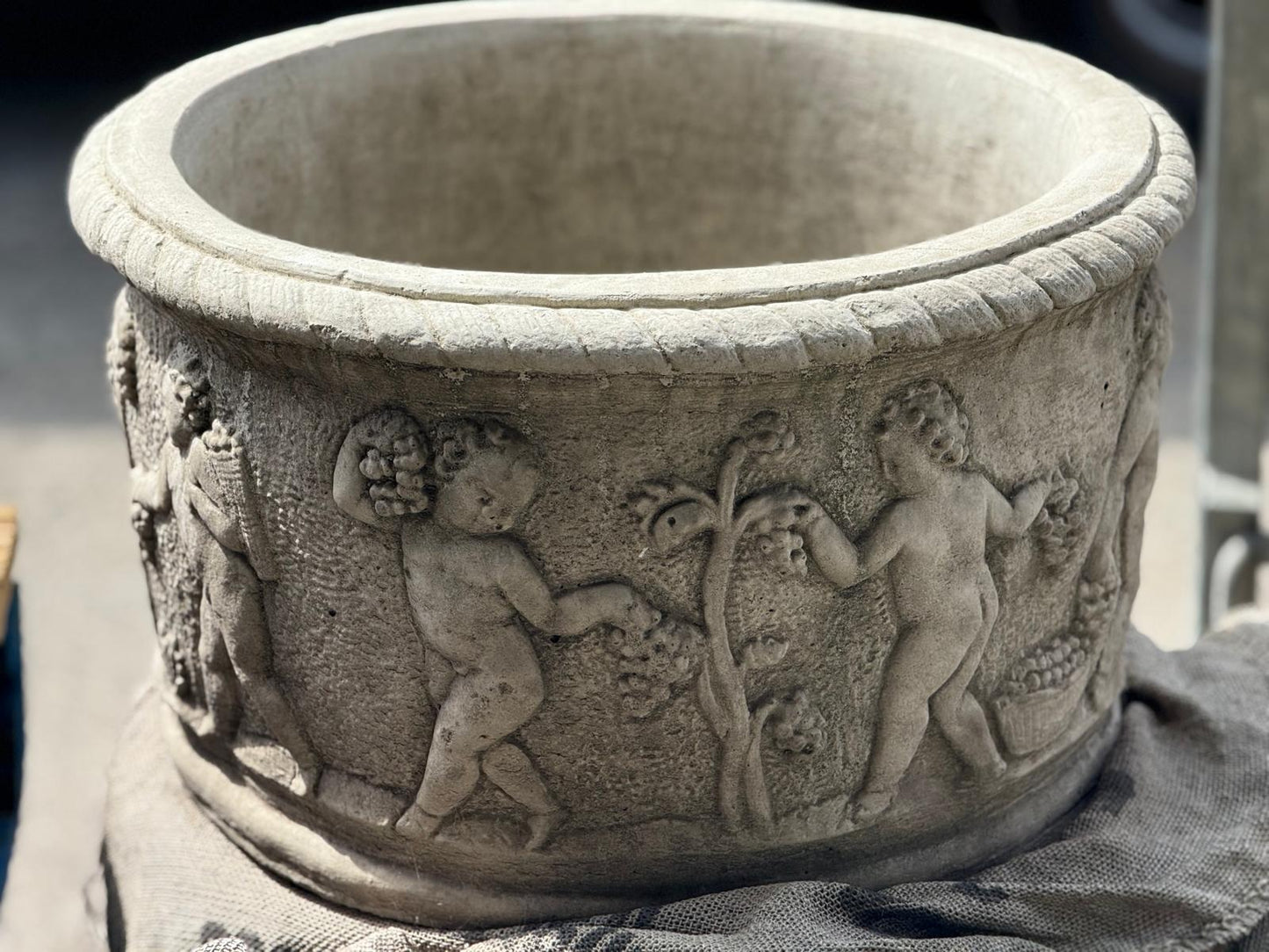 Large Round Stone Cherub Pot Planter