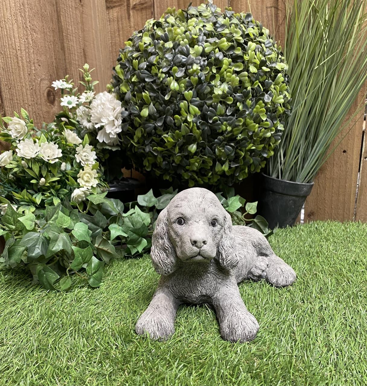 Adorable Small Lying Spaniel Ornament