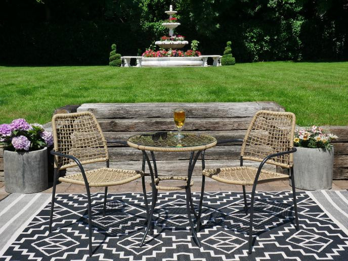 Amalfi Table & Two Chairs