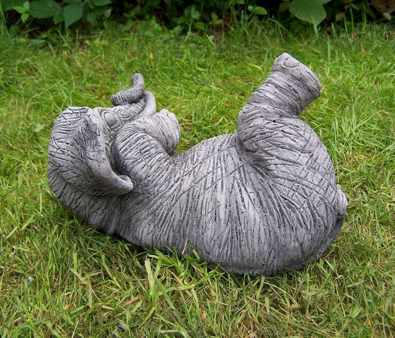 Amusing Welcome Elephant Garden Statue