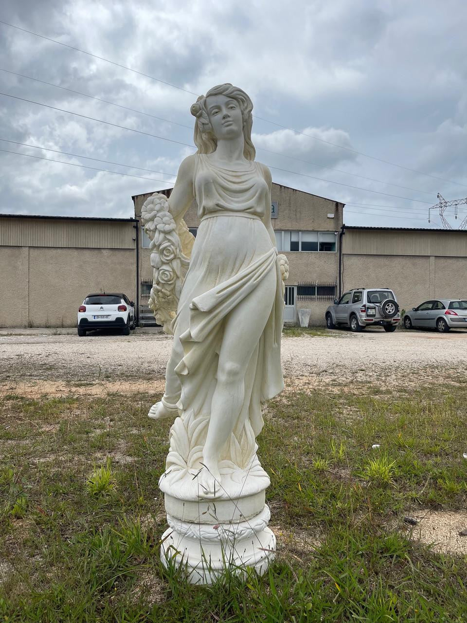 Elegant White Stone Cast Lady With A Rose Garland 1 m 76 Tall