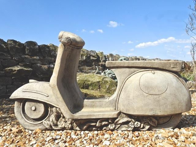 Lambretta Vespa style Stone Scooter Planter
