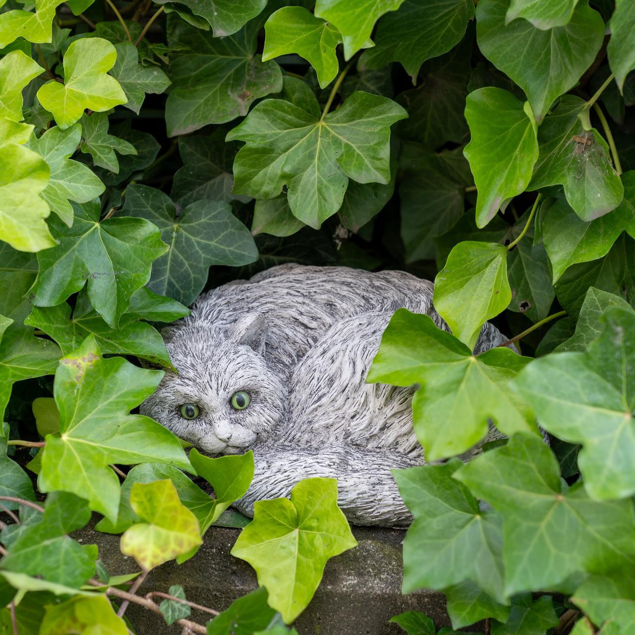 Persian Cat Stone Cast Garden Ornament