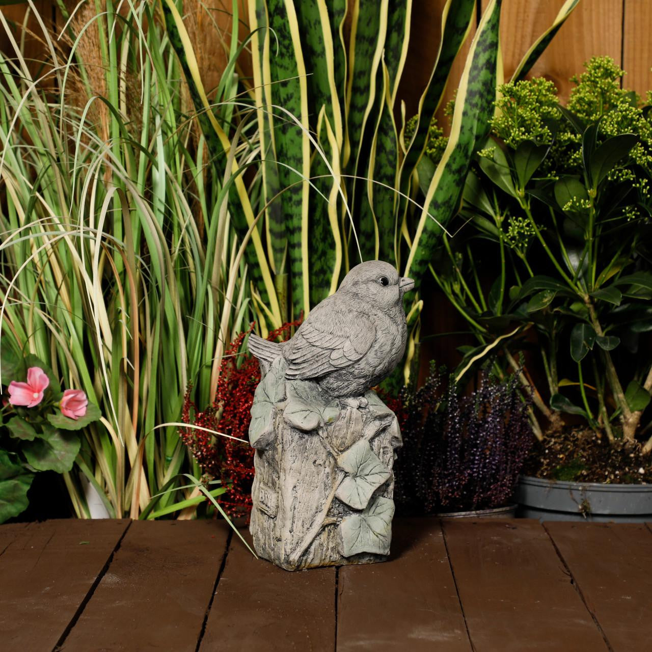 Robin on Post Statue | Bird on Post Stone Garden Ornament