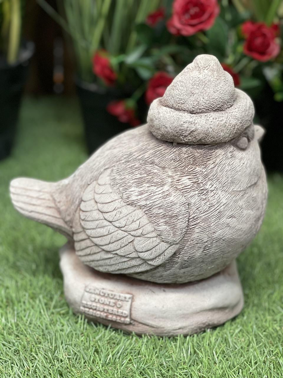 Stone Cast Christmas Robin Garden Ornament