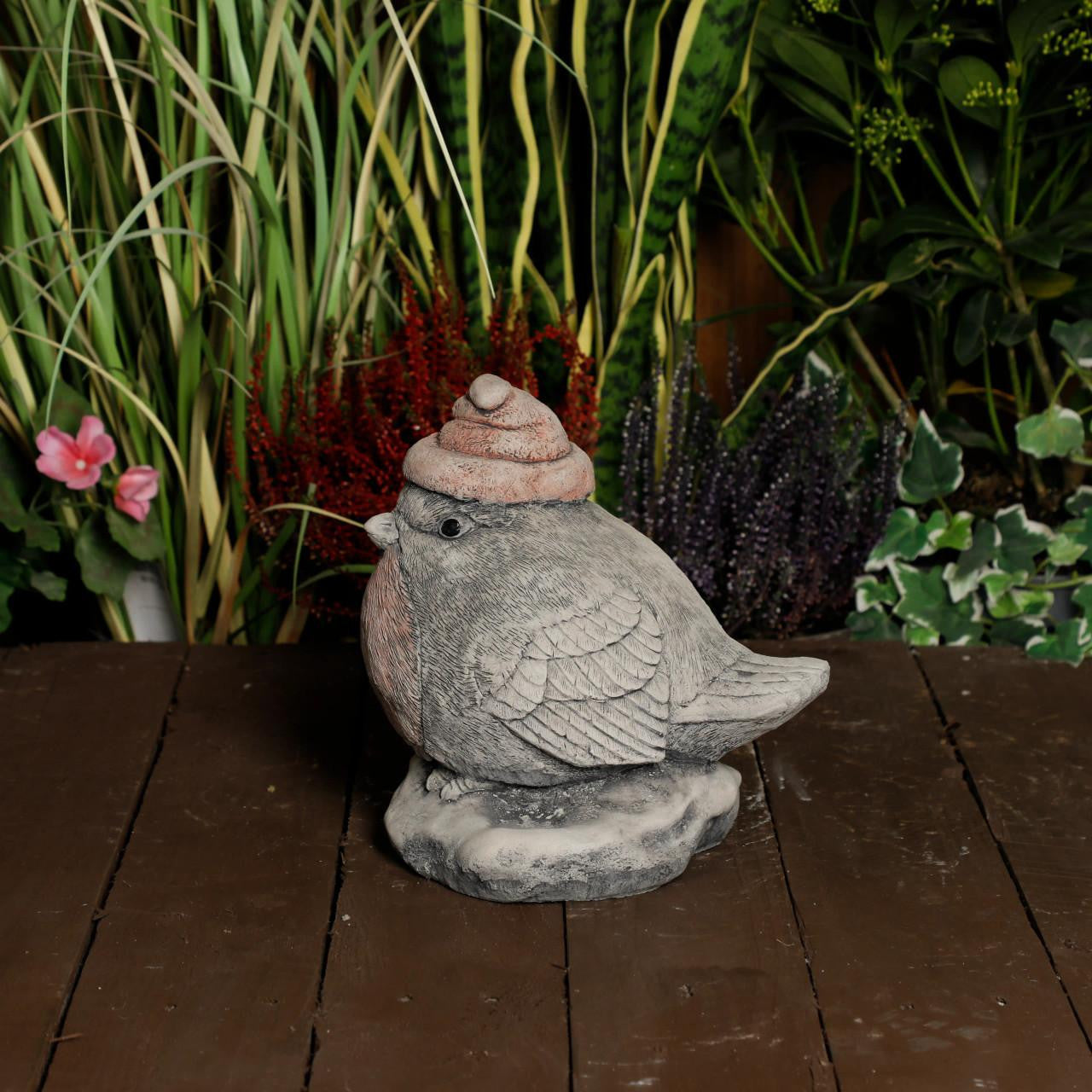 Stone Cast 'Christmas Robin' Garden Ornament