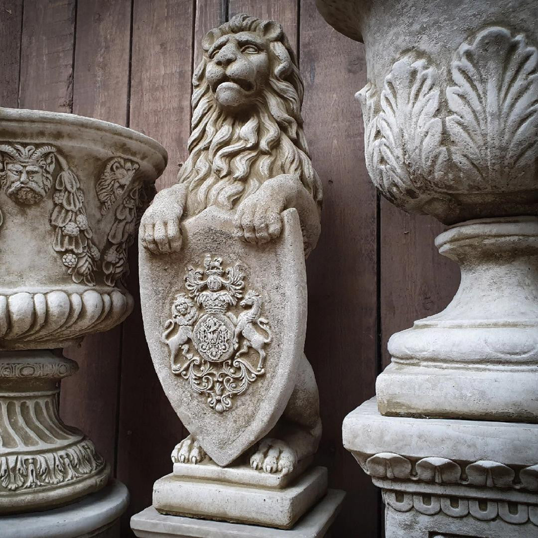 Stone cast Large Shield Armorial Lion statue