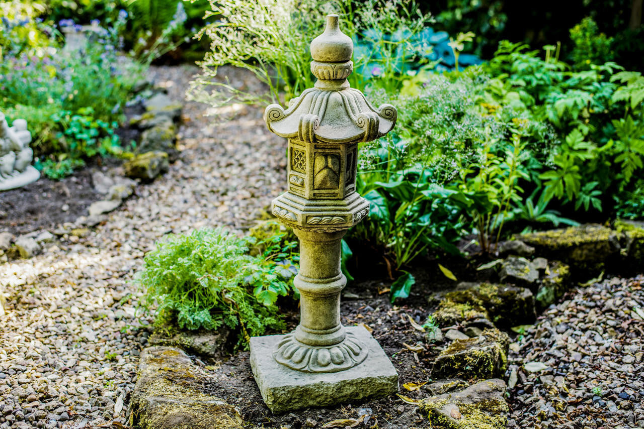 Stone Cast Tall Pagoda for the Garden