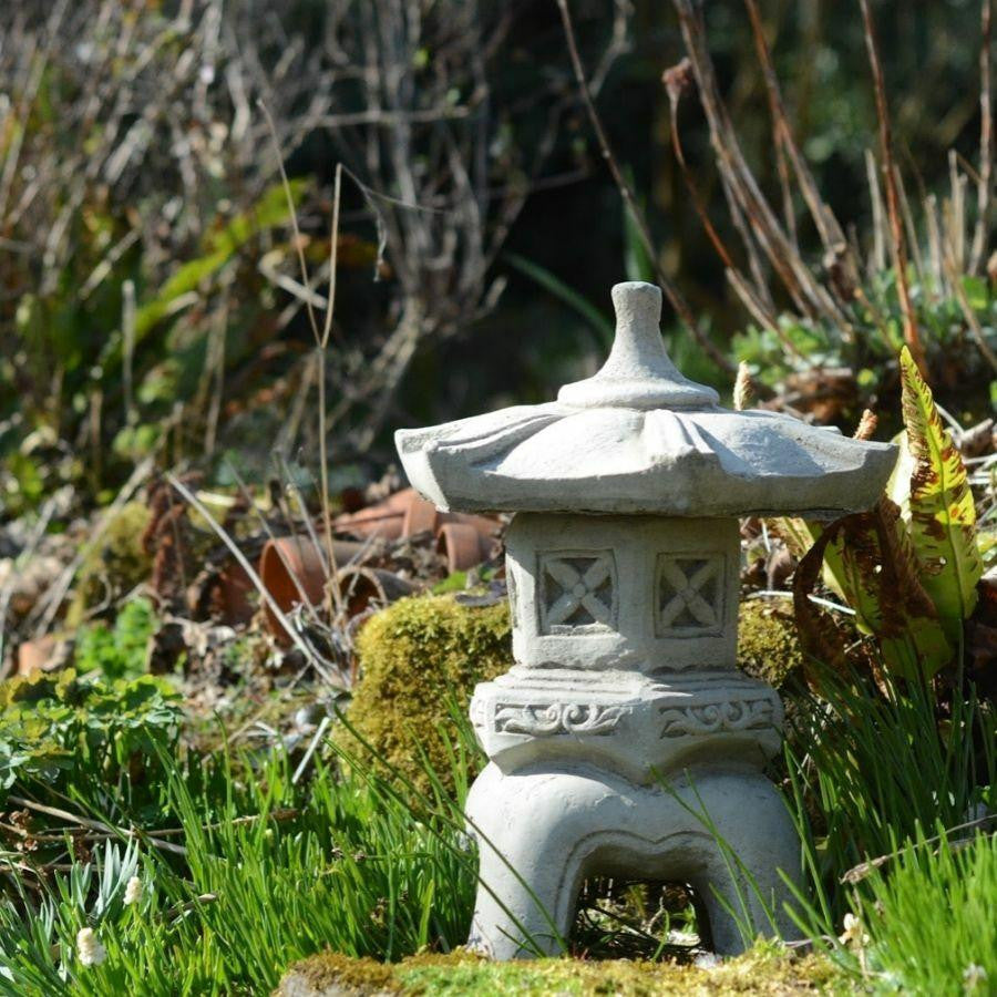 Tendai Pagoda Oriental Ornament