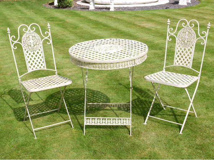 T42 White Metal Table and Chairs ( Bistro 2 seater Set)