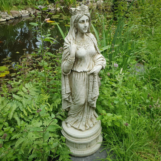 Stonecast Queen Guinevere Garden Statue Woman Statue