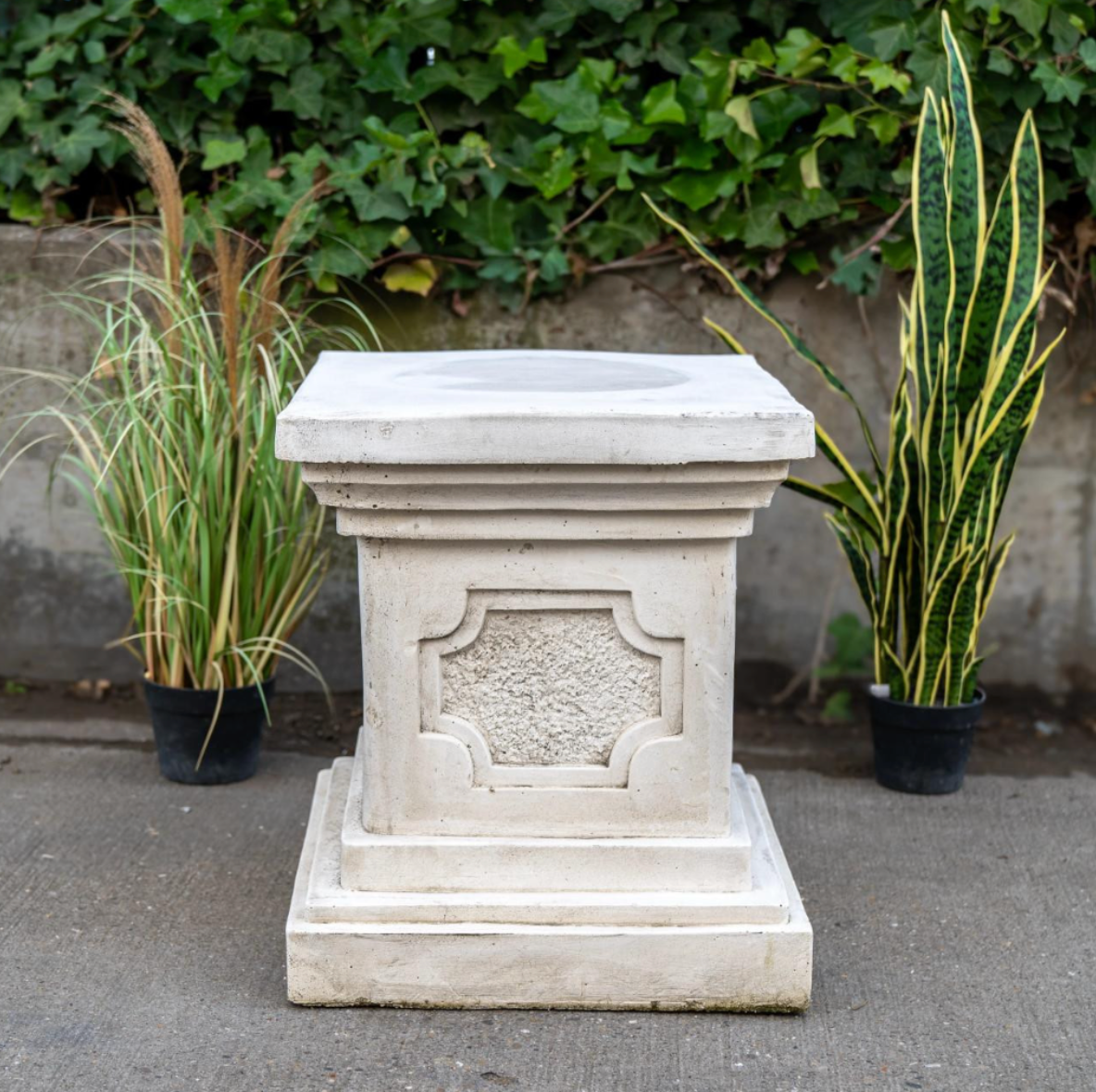 White Stone Large Square Statuary Pedestal Garden Statues 