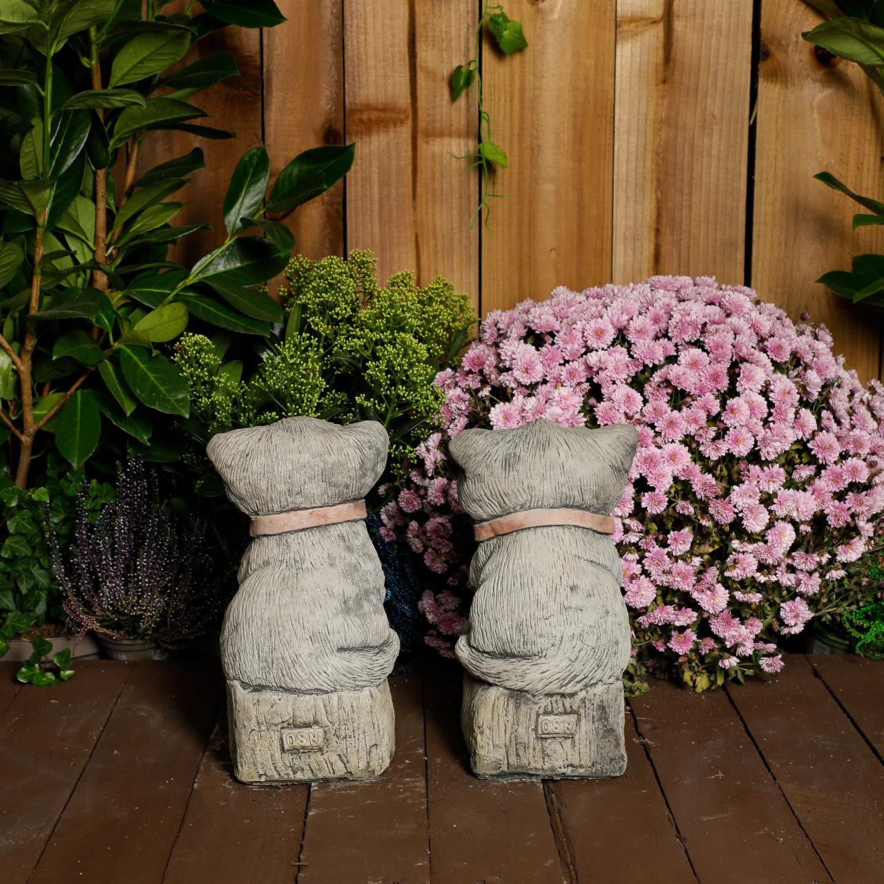 Cranky Cats Pair – Stone Cast Garden Cat Statues Set