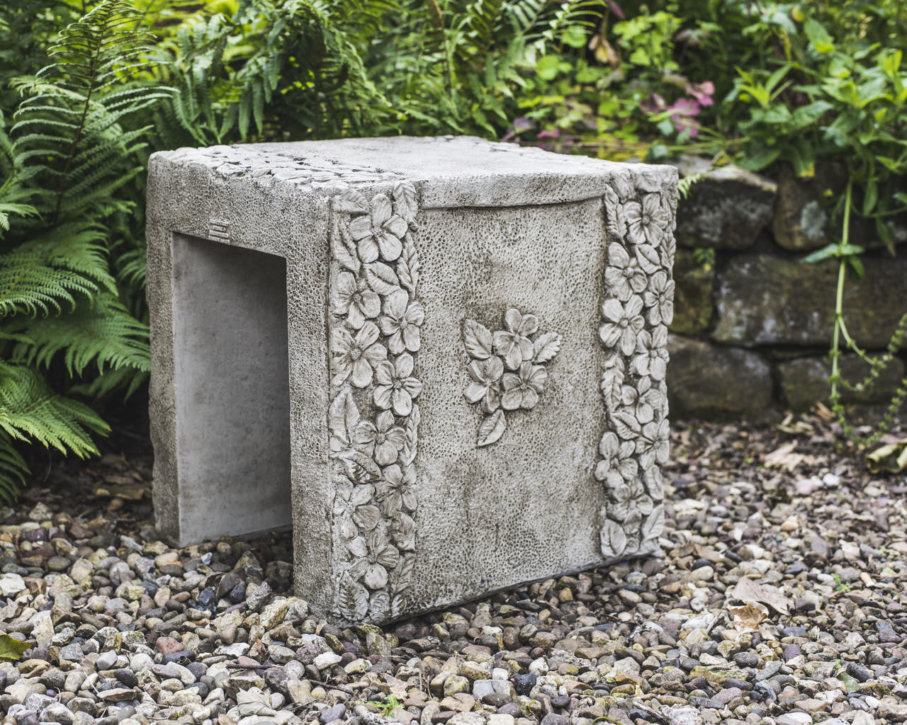 Daisy Design Stone Cast Garden Stool Seat