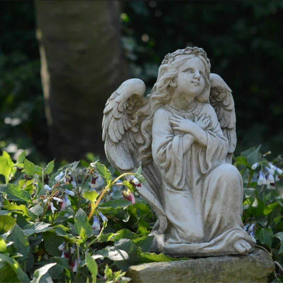 Kneeling Angel Girl with Arms Crossed
