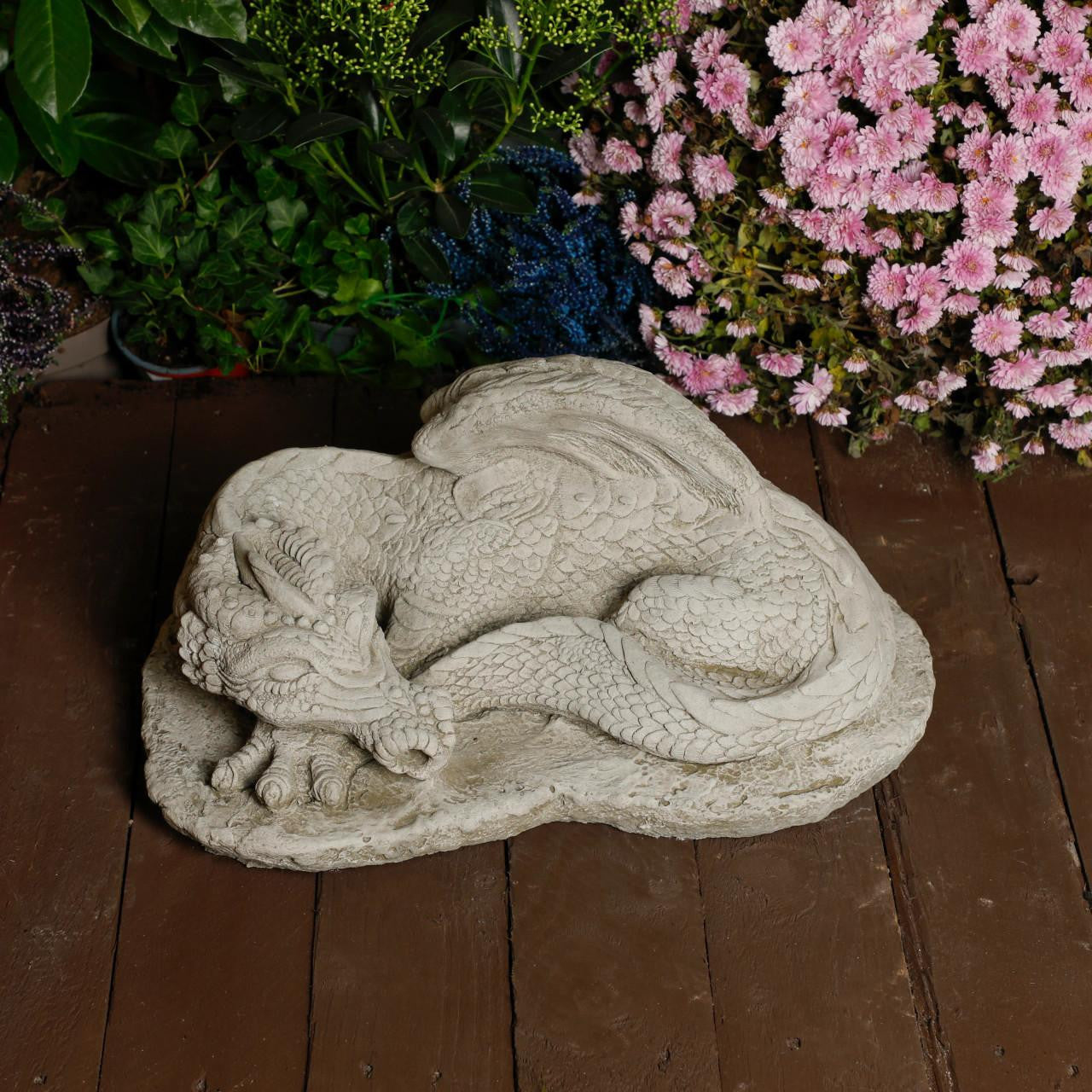 Medium Sleeping Stone cast Dragon 