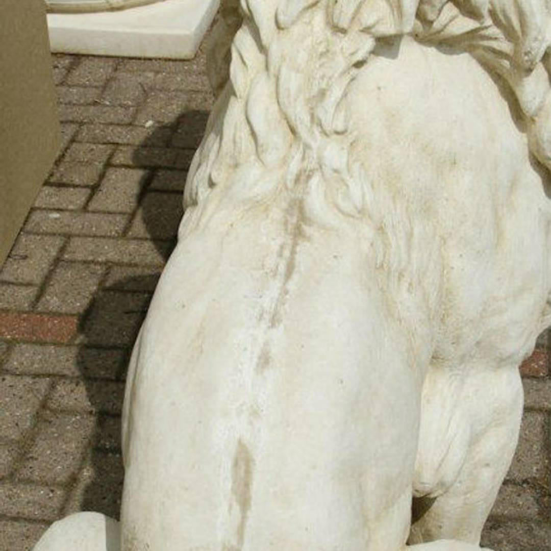 Pair of Giant Stone Cast Lion statues on Plinths 6 ft high, 1600 kg set!