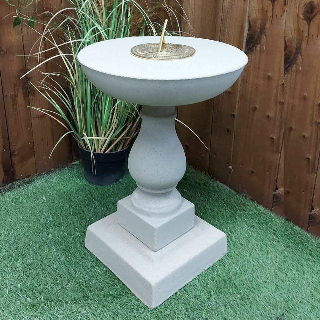 Short Classic Sandstone Sundial