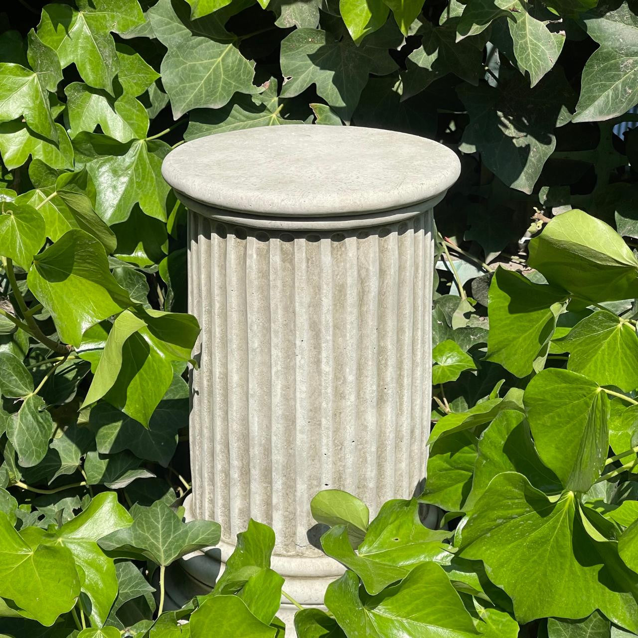 Simple Roman Style Short Pillar Column