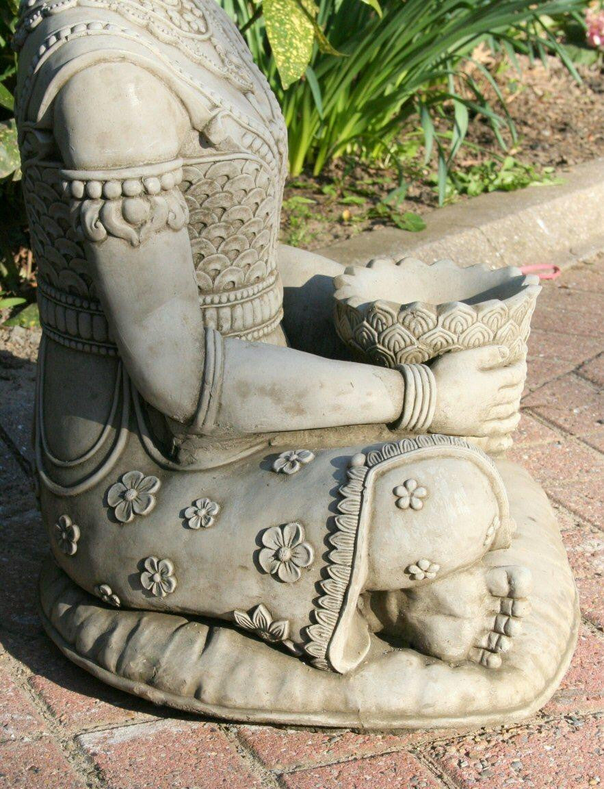 Sitting Oriental Thai Buddha Statue
