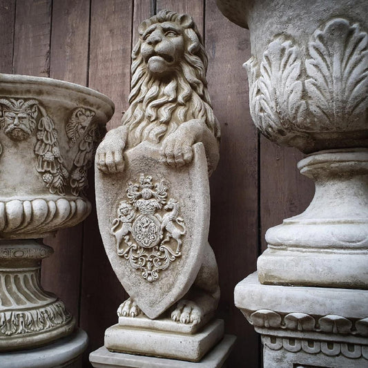 Stone cast Large Shield Armorial Lion statue
