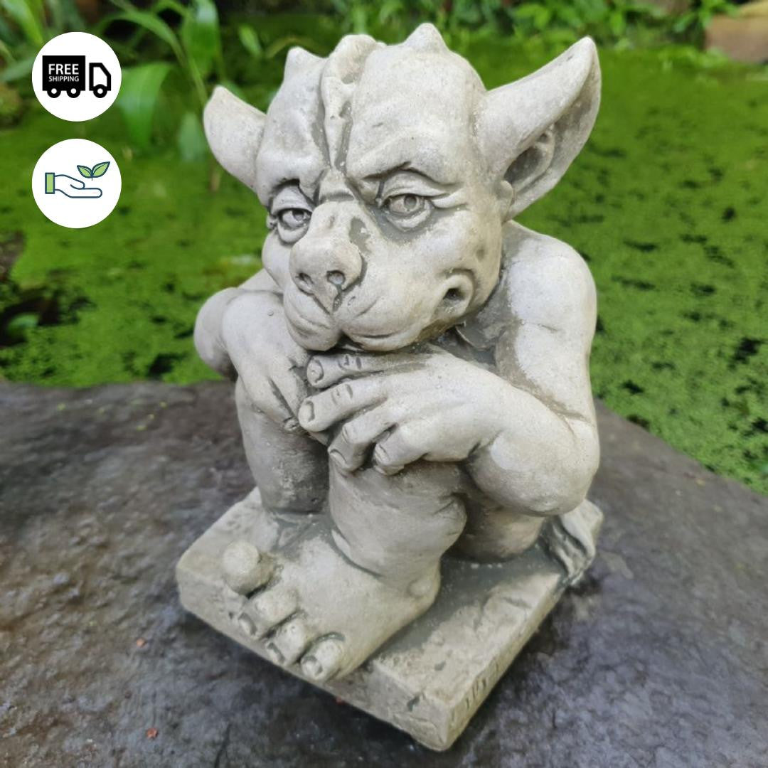 Stone Cast Sparta Stone Gargoyle A Ornament