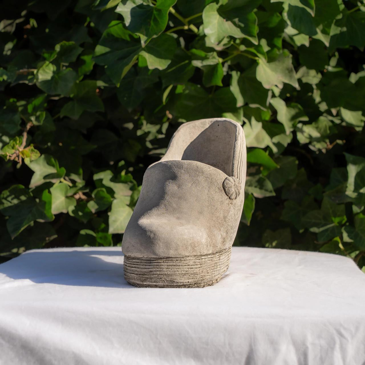 Stone Cast Stiletto Design Pot