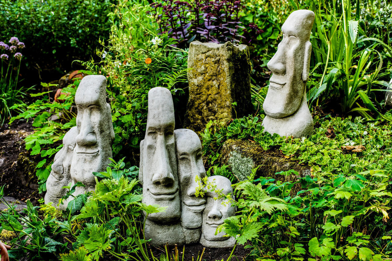 Three Large Easter Island Head Statues - Value Set