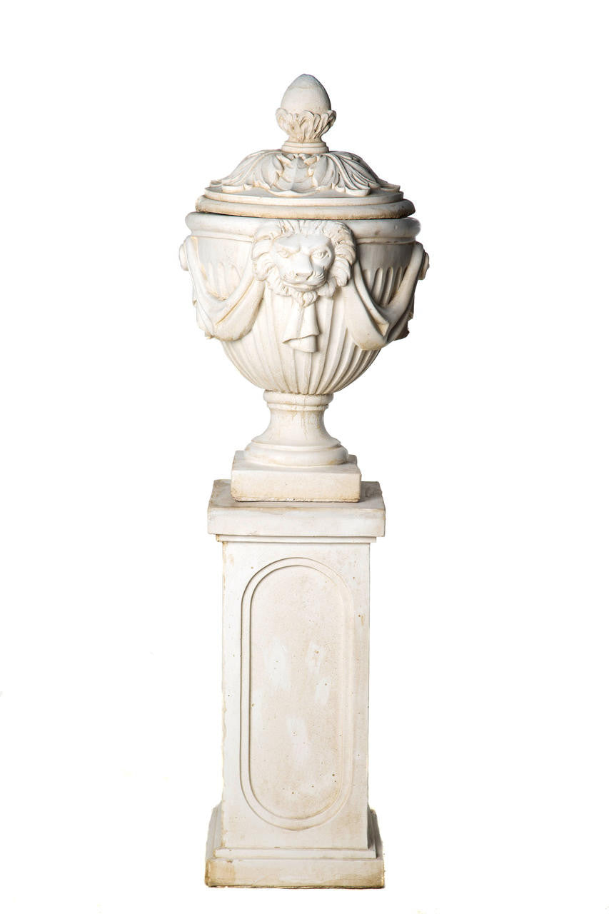 White Stone Royal Garden Urn with Plinth