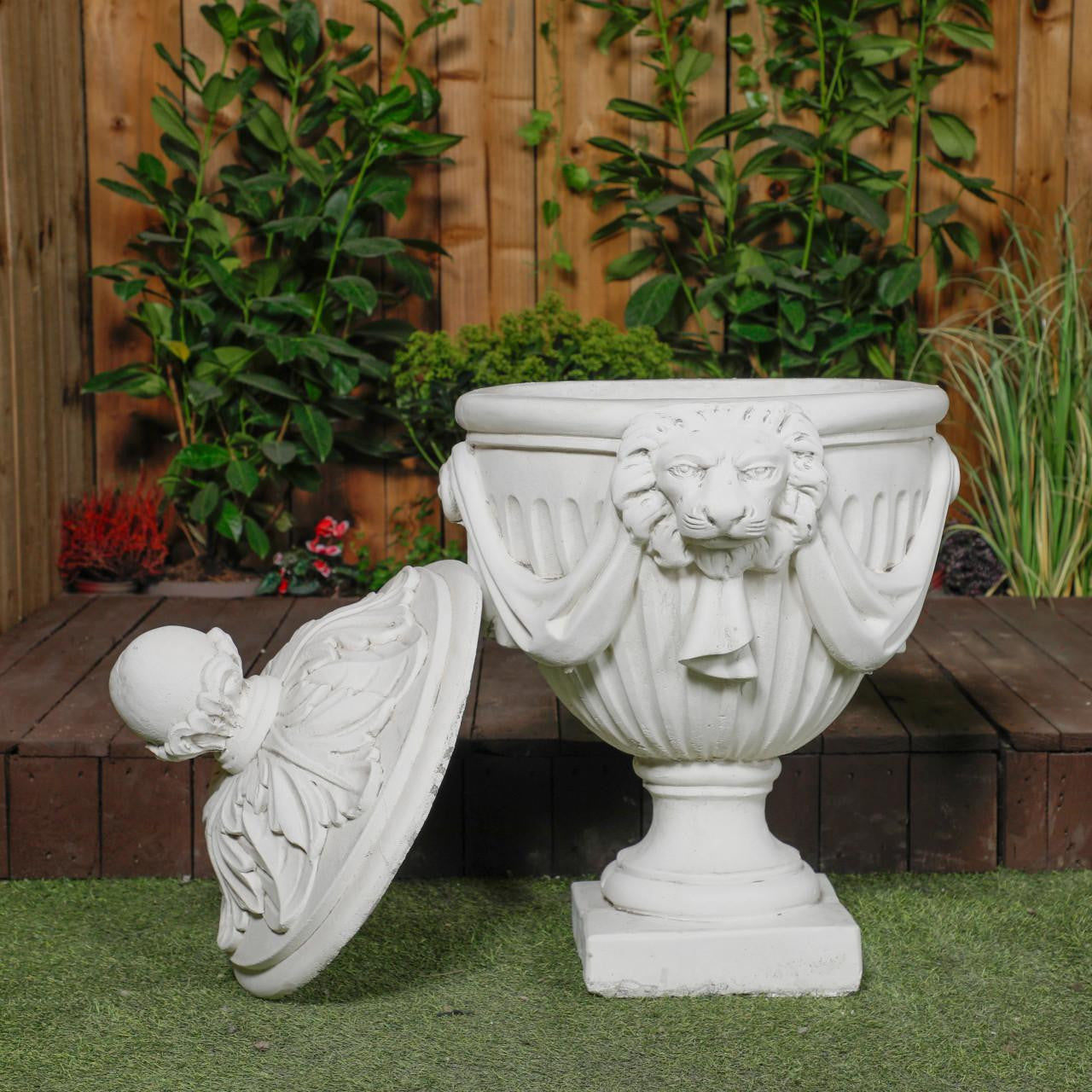 White Stone Royal Garden Urn with Plinth 